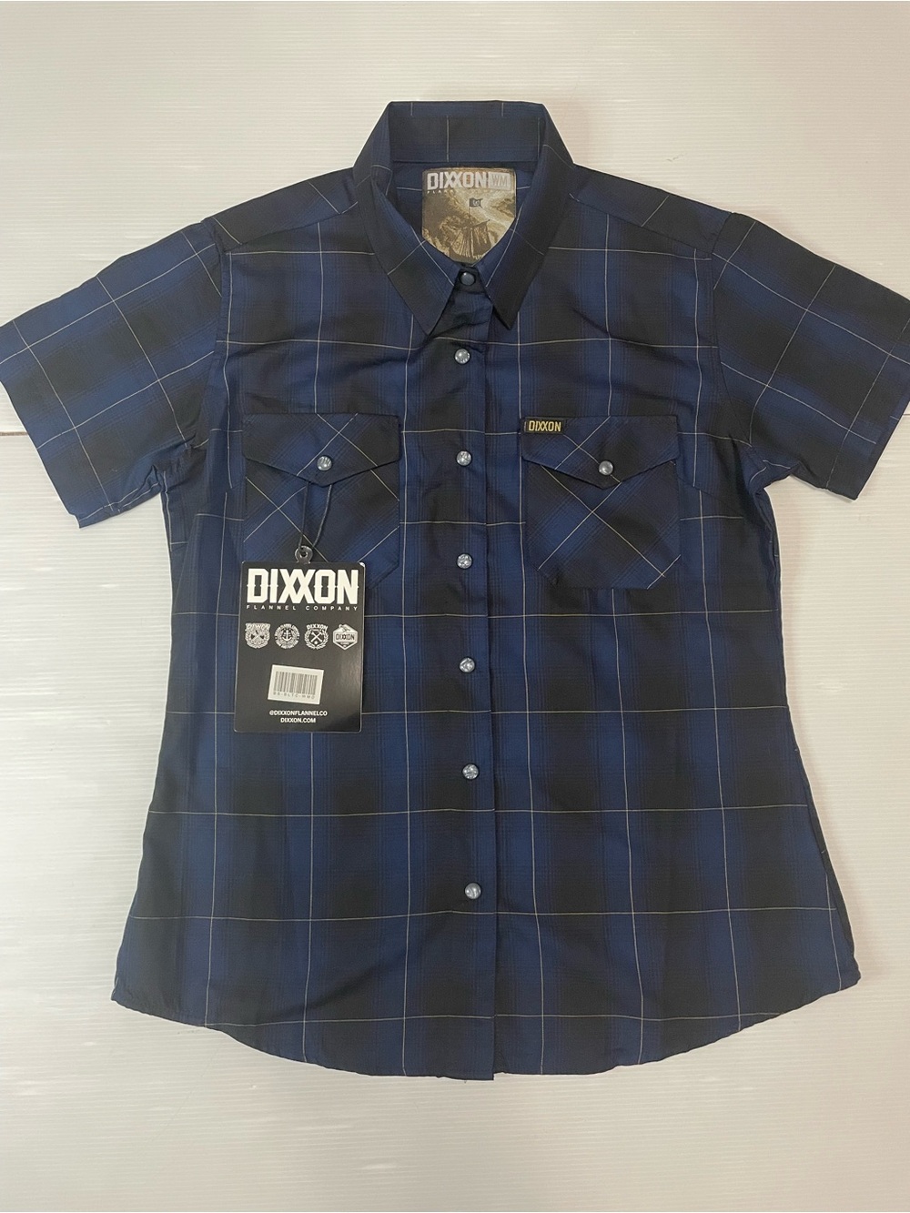 Dixxon Flannel Company Women’s Baltic Short Sleeve Pearly Snap Shirt Size M